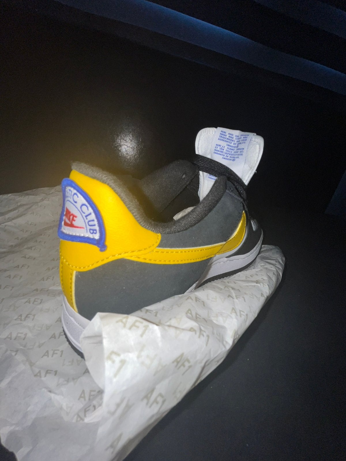Nike Air Force 1 LV8, Wit, Nieuw, Ophalen of Verzenden, Sneakers