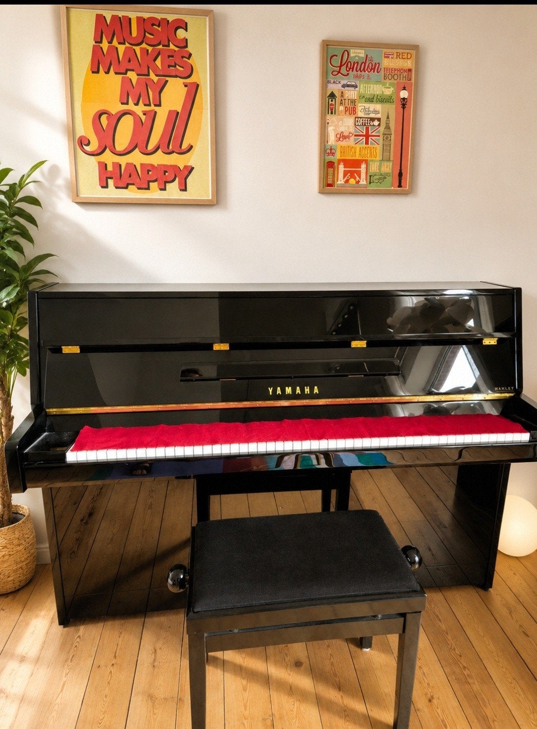 Piano Yamaha B1 excellent état, Enlèvement ou Envoi, Piano