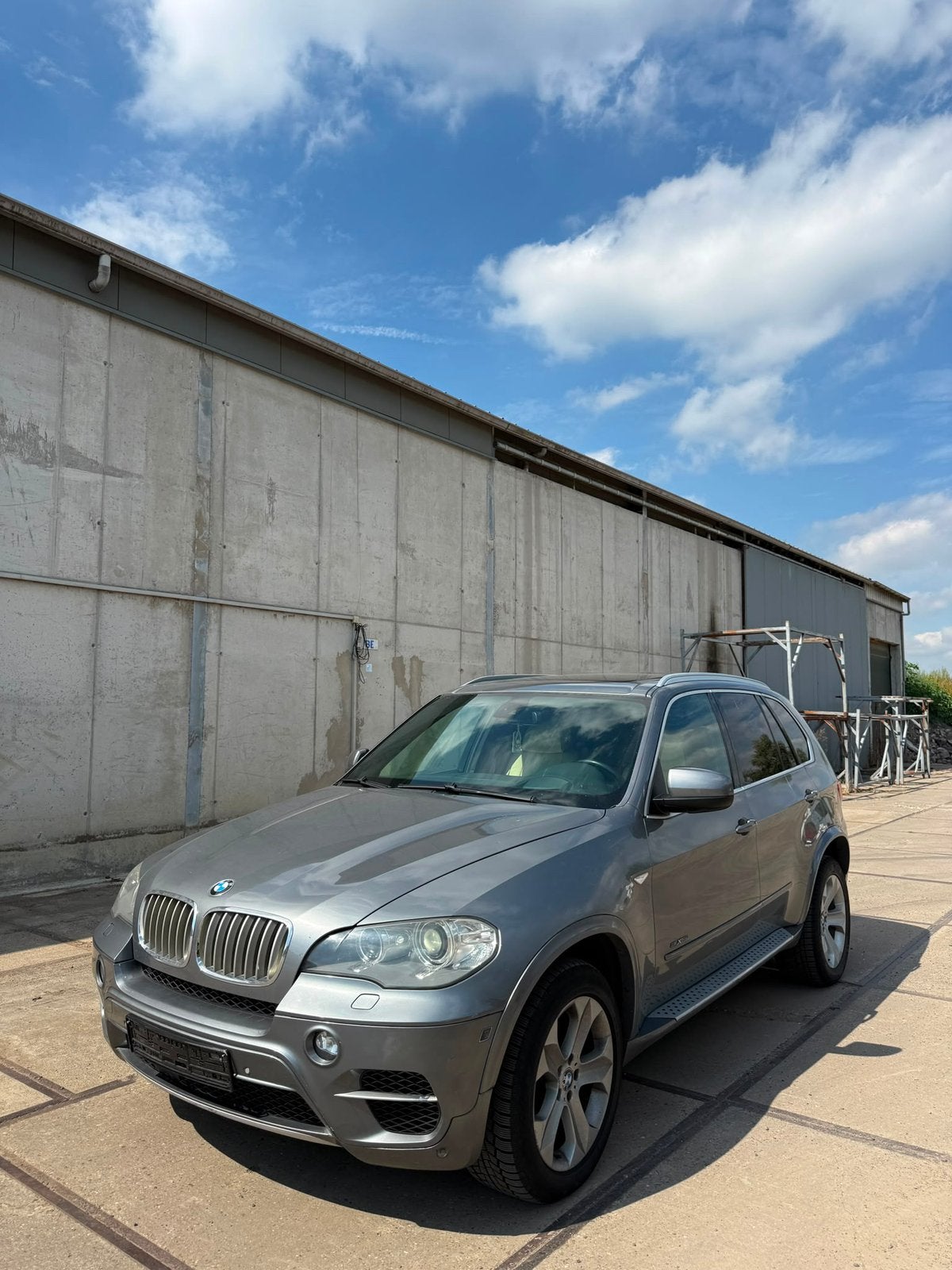 Bmw X5 2012 - 40d 306 PK - 245.000 km - MPACK - rijdt perfec, X5, Bedrijf, Diesel, Panoramadak
