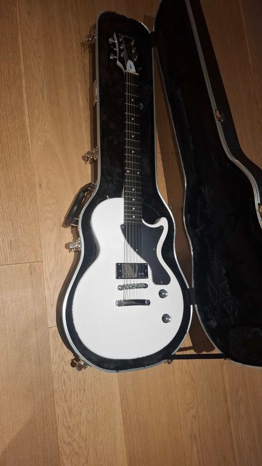 Epiphone les paul junior pro-1 + hardcase, Muziek en Instrumenten, Ophalen, Zo goed als nieuw, Solid body, Epiphone