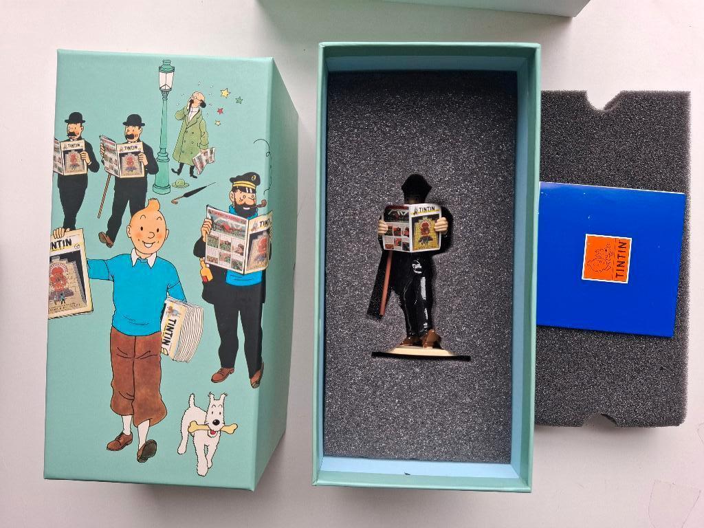 FIGURINE DUPONT "LISEZ TINTIN" 9CM AVEC BOITE ET CERTIFICAT, Enlèvement ou Envoi, Comme neuf, Humain