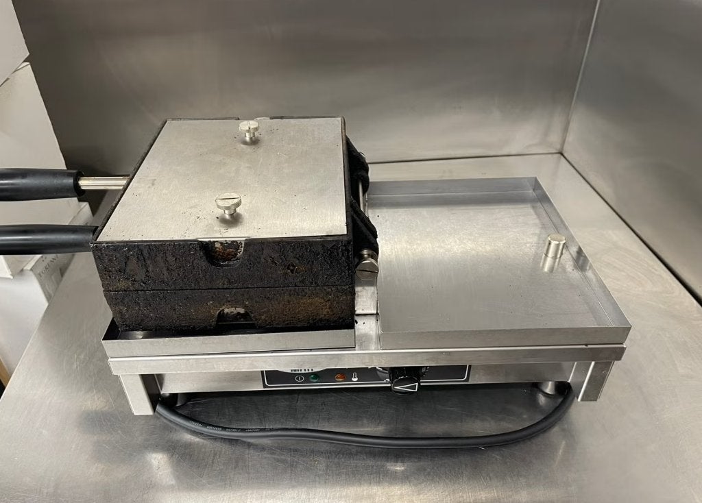 gaufrier fer à gaufre bruxelles 3x5, Enlèvement ou Envoi, Plaques amovibles, Utilisé