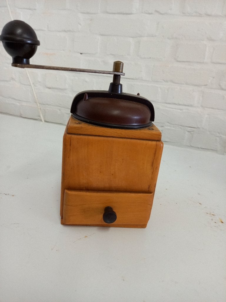 Ancien moulin à café (numéro 1), Enlèvement