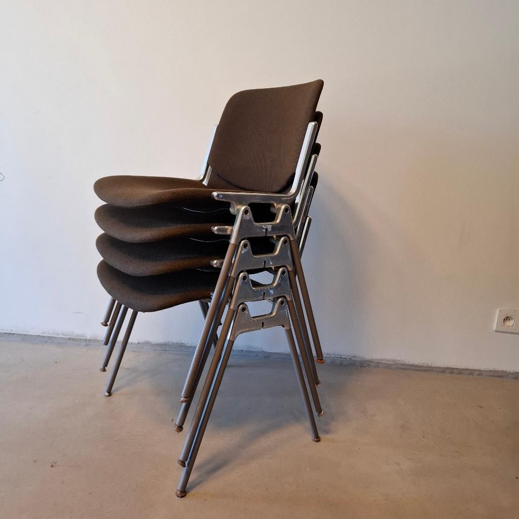 Set van 4 Castelli stoelen, Giancarlo Piretti, jaren ‘80, Huis en Inrichting, Ophalen, Gebruikt, Bruin, 80's