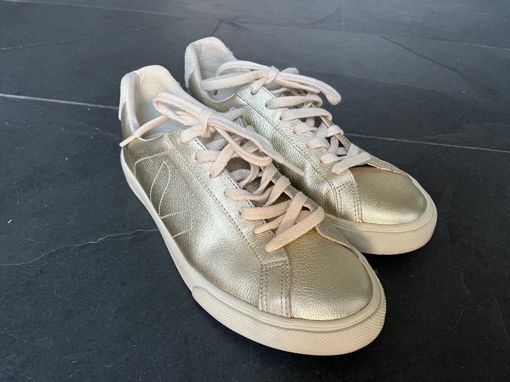Sneakers Veja goudkleur leer maat 39, Enlèvement ou Envoi, Autres couleurs, Sneakers et Baskets, Veja