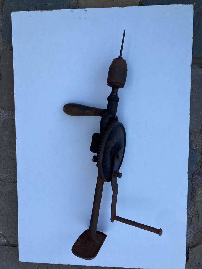 Hand boormachine, Antiek en Kunst, Ophalen