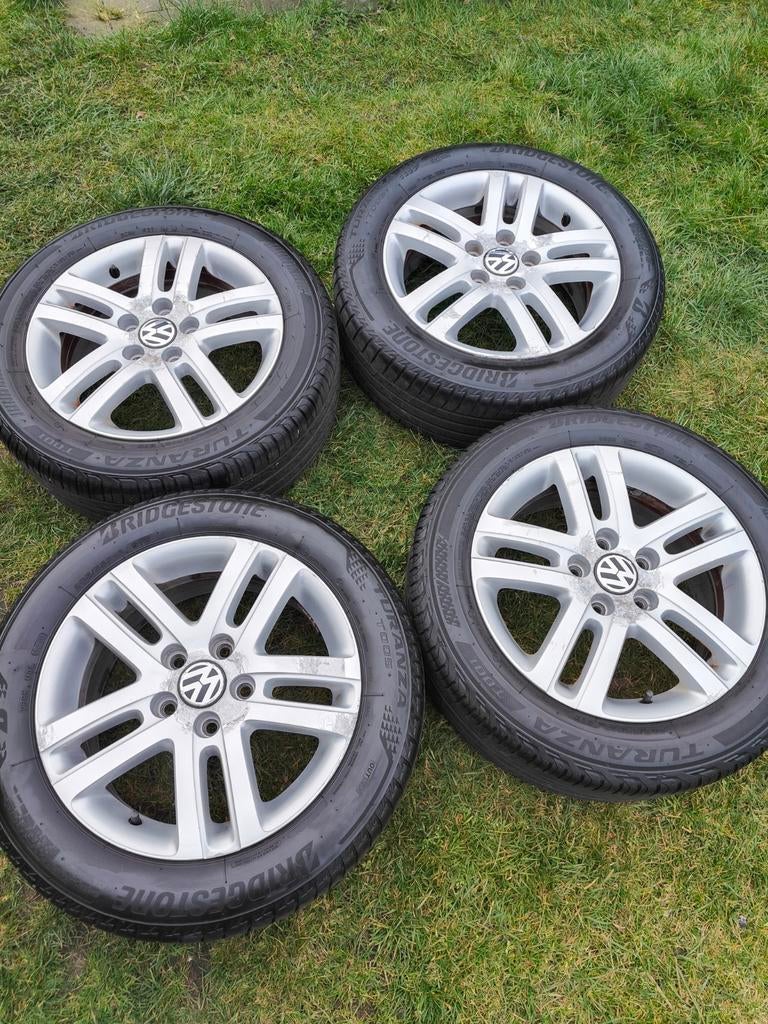 16inch Volkswagen velgen met Bridgestone banden, Auto-onderdelen, Banden en Velgen, Band(en), Zomerbanden, 16 inch, 205 mm, Personenwagen