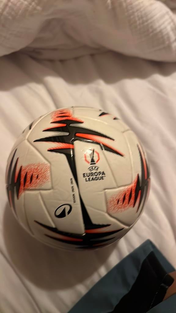 Balle de foote, Envoi, Utilisé, Ballon