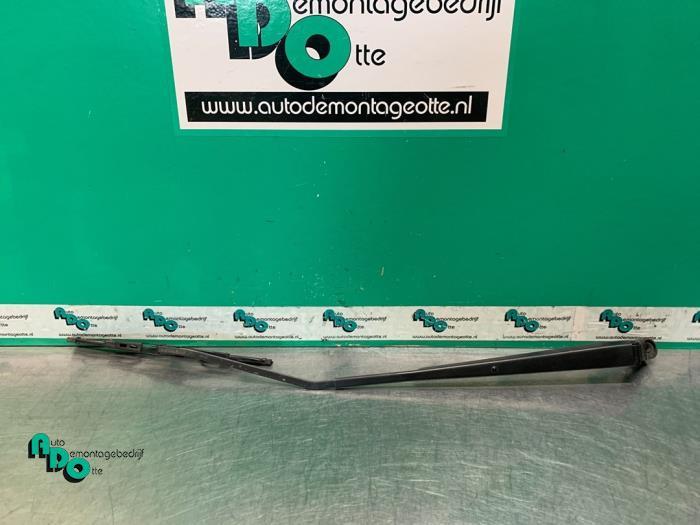 Ruitenwisserarm voor van een Daihatsu Cuore (Cuore 03-), Gebruikt, Daihatsu, -, -