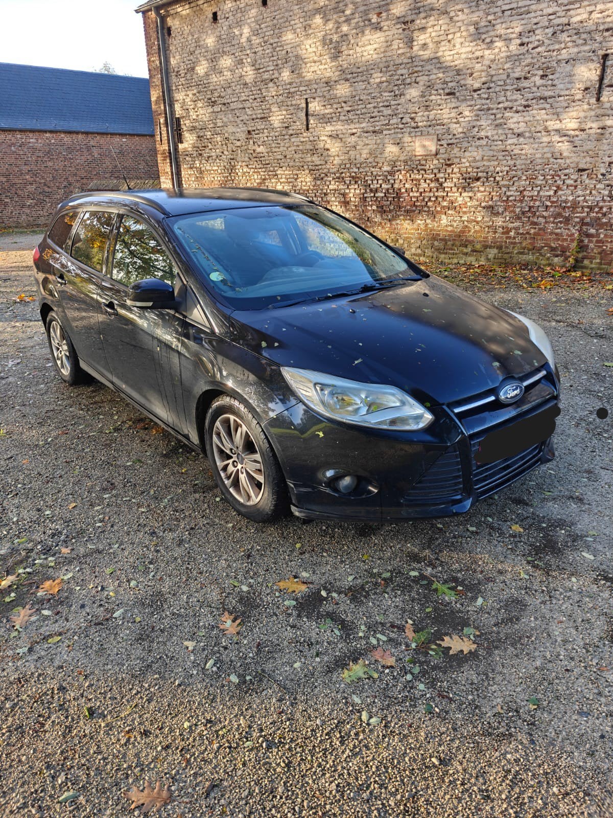 Ford Focus 1.6 TDCi  TREKHAAK ️ AIRCO, Stof, Radio, Zwart, 4 cilinders