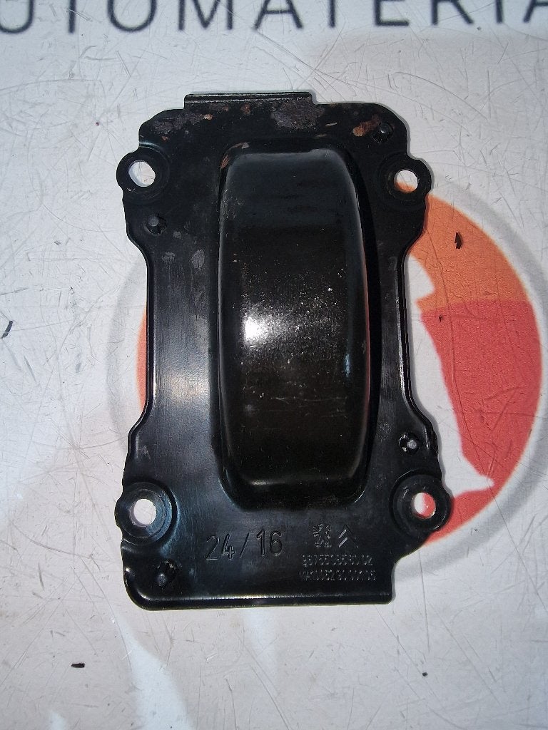 Afdekplaat Peugeot 208 I 1.2 12V PureTech 2015 967553858002, Ophalen of Verzenden, Peugeot