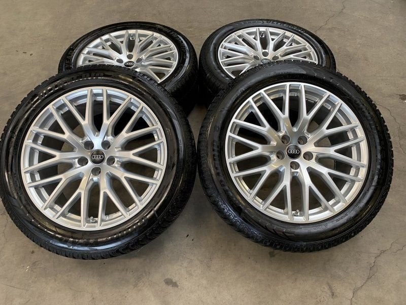 20 inch originele velgen + winterbanden Audi Q7 SQ7 4M060102, Pneus et Jantes, -, Utilisé, 20 pouces