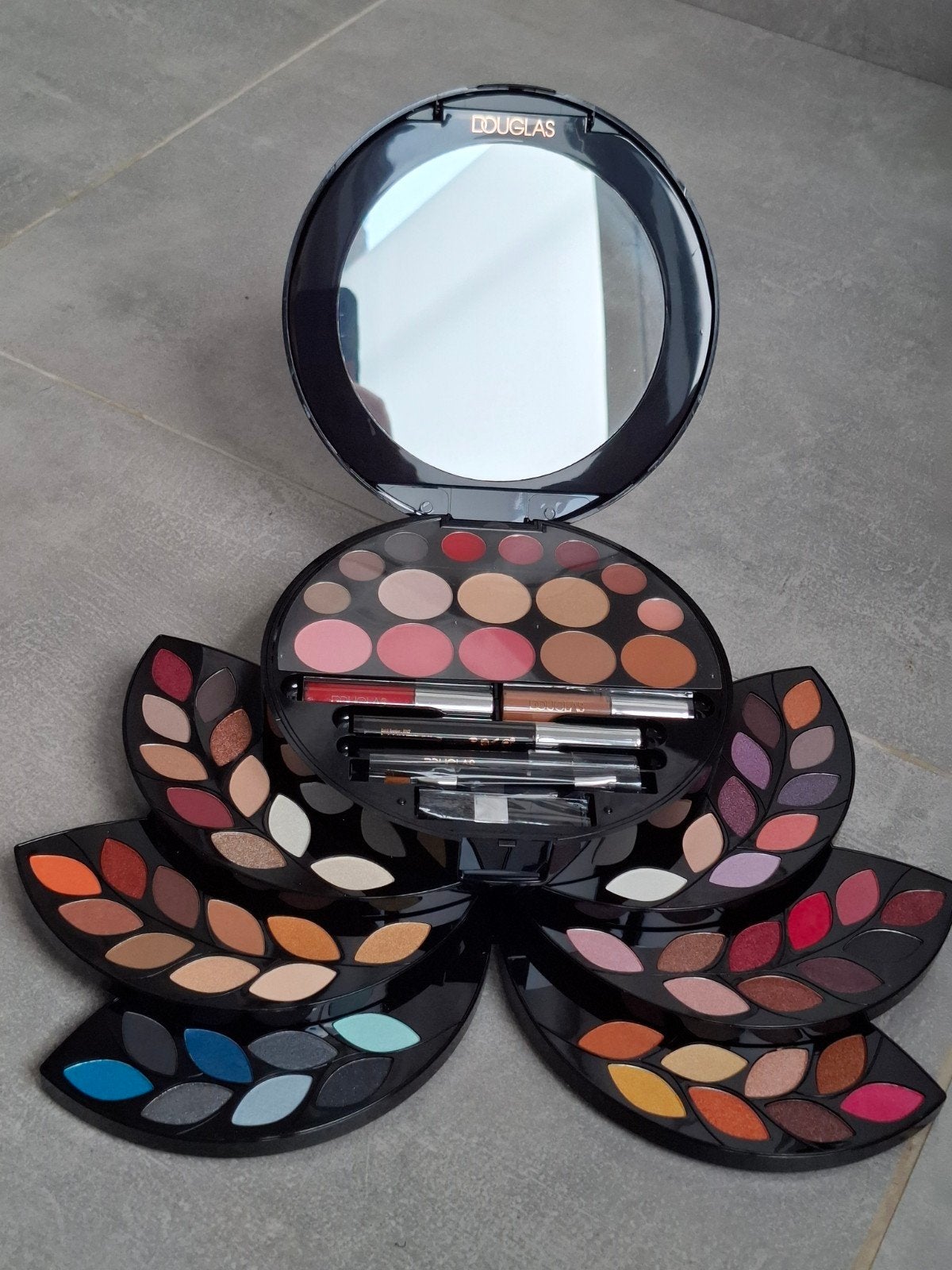 Douglas Glam makeup palette - volledig schmink pakket, Ophalen, Overige kleuren, Gehele gezicht, Nieuw