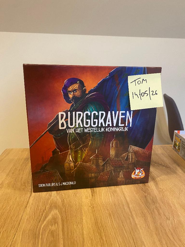 Burggraven van het Westelijk Koninkrijk - bordspel, Ophalen of Verzenden, Zo goed als nieuw, White Goblin Games