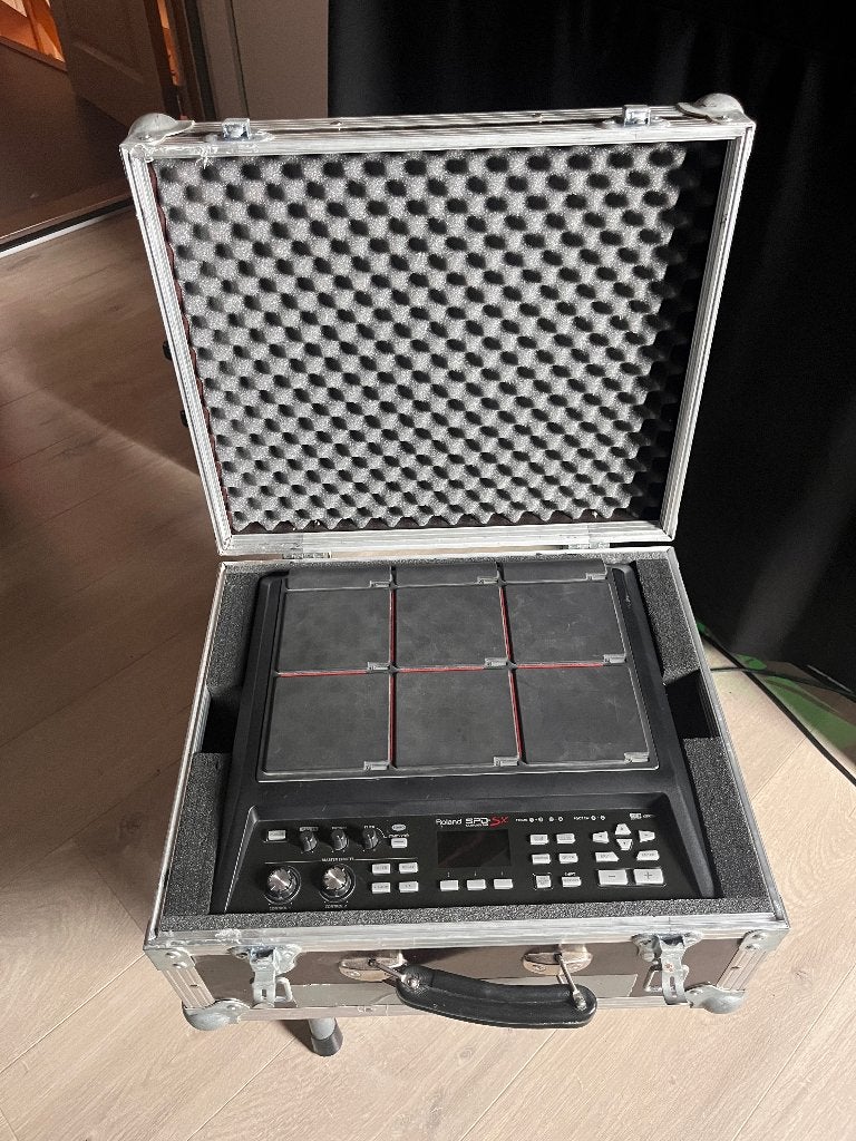 Roland SPD-SX Multipad + flightcase, Diensten en Vakmensen