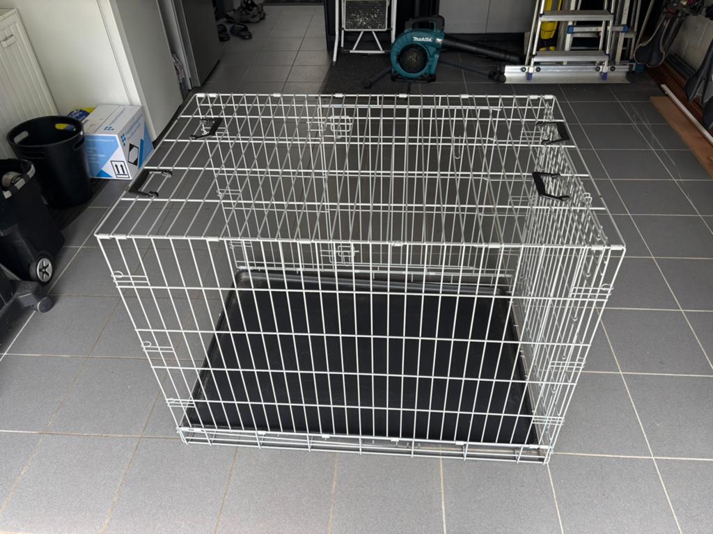 Bench, Ophalen, 65 tot 100 cm, Hondenhok, Zo goed als nieuw