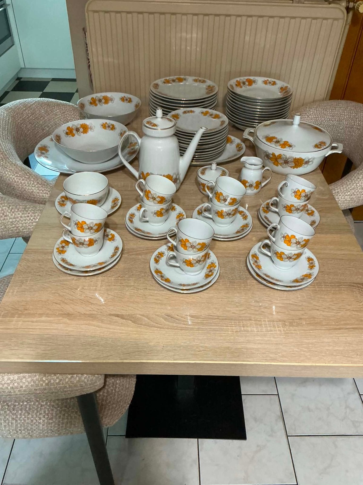 Vintage servies, Ophalen