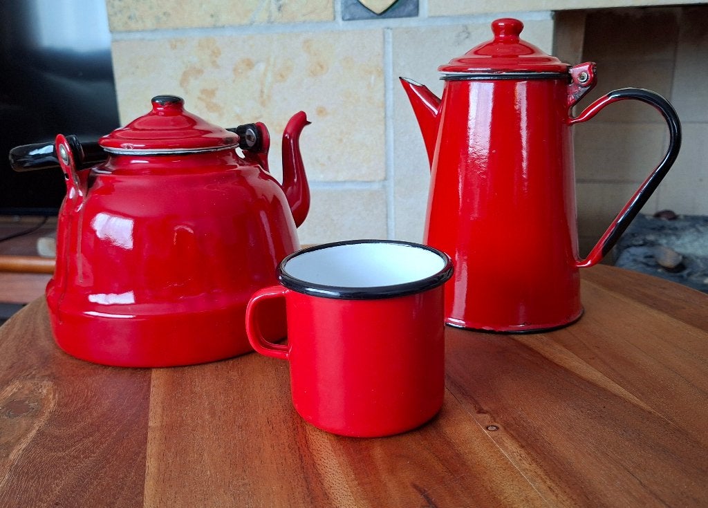 Ensemble vintage en émail rouge, Vintage, Rouge, Enlèvement, Utilisé