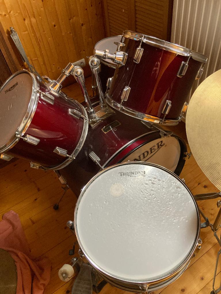 Drumstel thunder voor volwassenen, Muziek en Instrumenten, Ophalen, Gebruikt, Overige merken