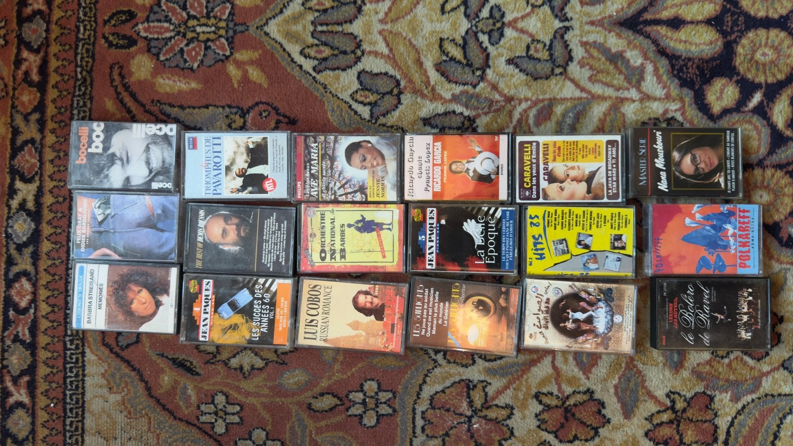 Lot de 18 cassettes, Enlèvement, Comme neuf