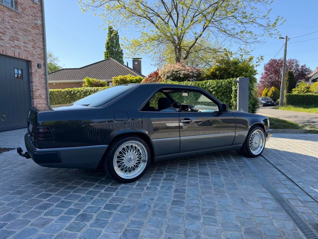 300CE COUPE w124 AUTOMAAT, foto 5