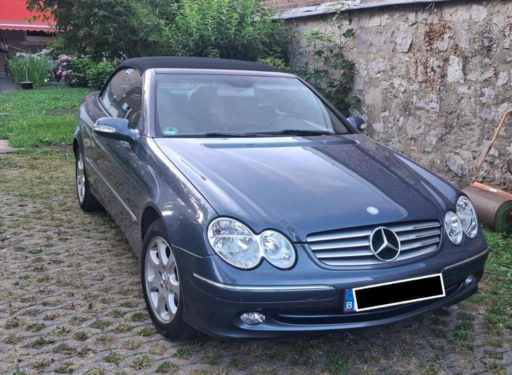 Mercedes CLK 200 Compressor Cabriolet 2004, Auto's, Mercedes-Benz, Particulier, CLK, Airbags, Automatische klimaatregeling, Bluetooth