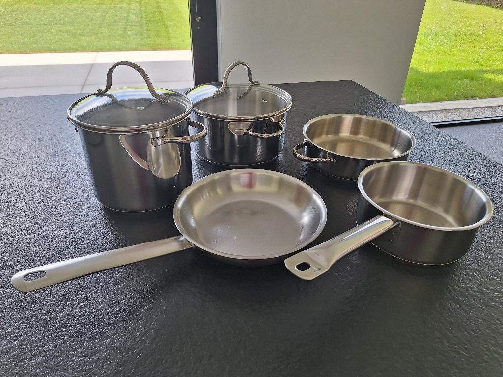BergHOFF 6-delige kookpottenset + braadpan, Ophalen, Zo goed als nieuw, Pannenset