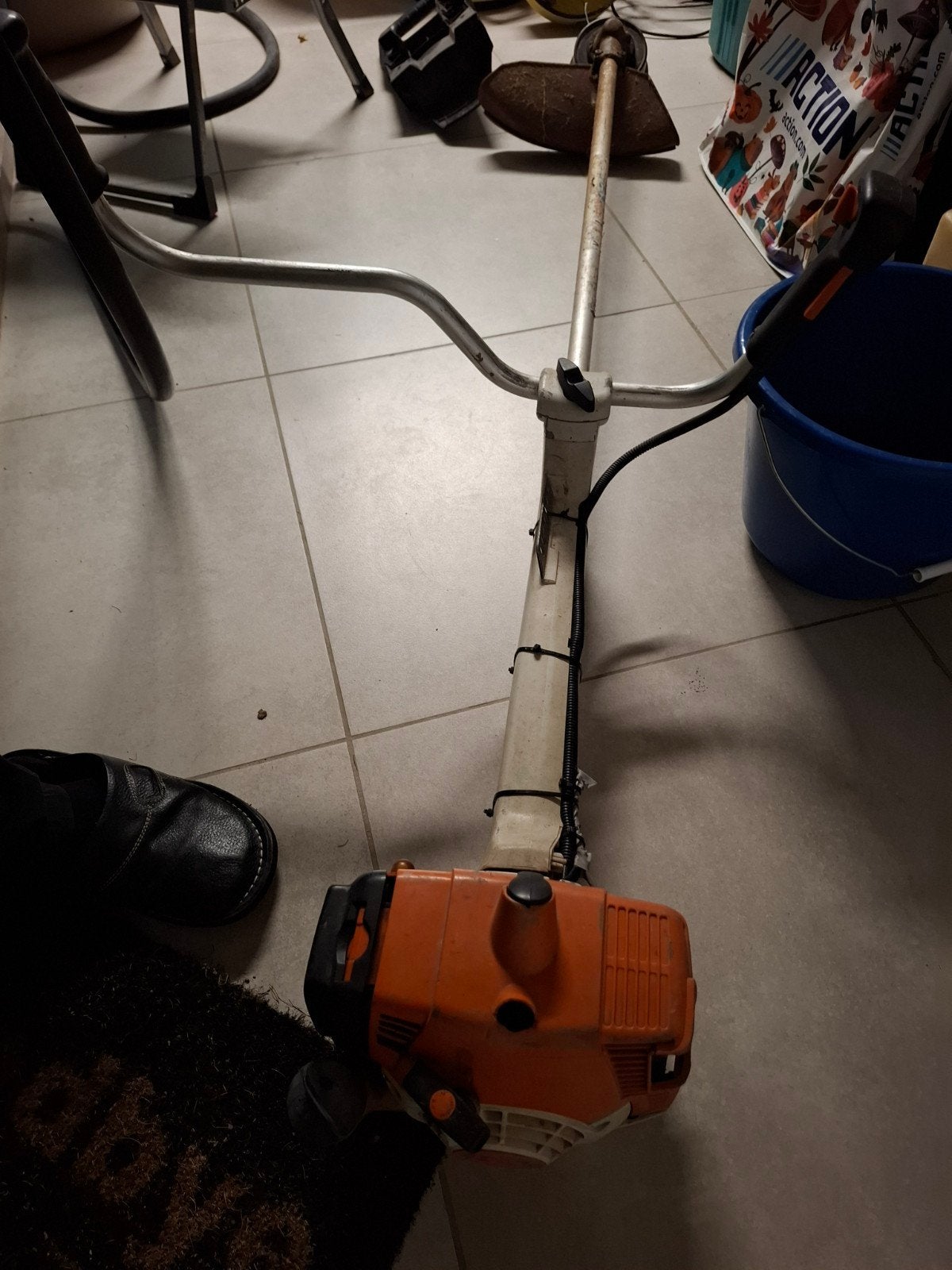 debrouissalleuse stihl fs 350, Enlèvement ou Envoi