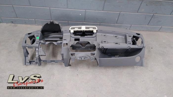 Tableau de bord d'un Fiat 500, -, 3 mois de garantie, Utilisé, Fiat