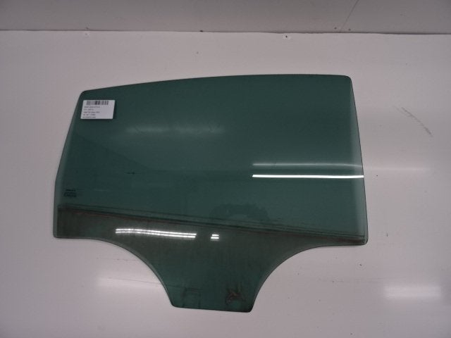 VITRE ARRIERE DROITE Seat Leon (1P1) (01-2005/08-2013), Mevr. I. Hauben, Utilisé, Rue de l'Espoir 34 34
4030  GRIVEGNÉE, BE, Info@Collignon.be