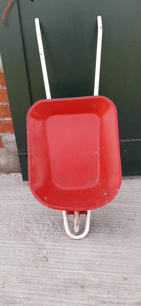 ijzeren kinderkruiwagen, ook decoratie, Enlèvement