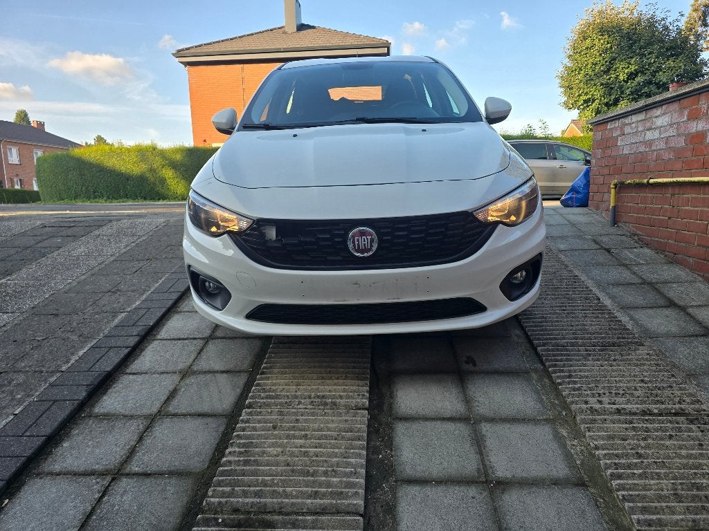 Fiat Tipo 2020 1.4 essence 7800 € !, Autos, Fiat, Achat, Euro 6, Boîte manuelle, Noir