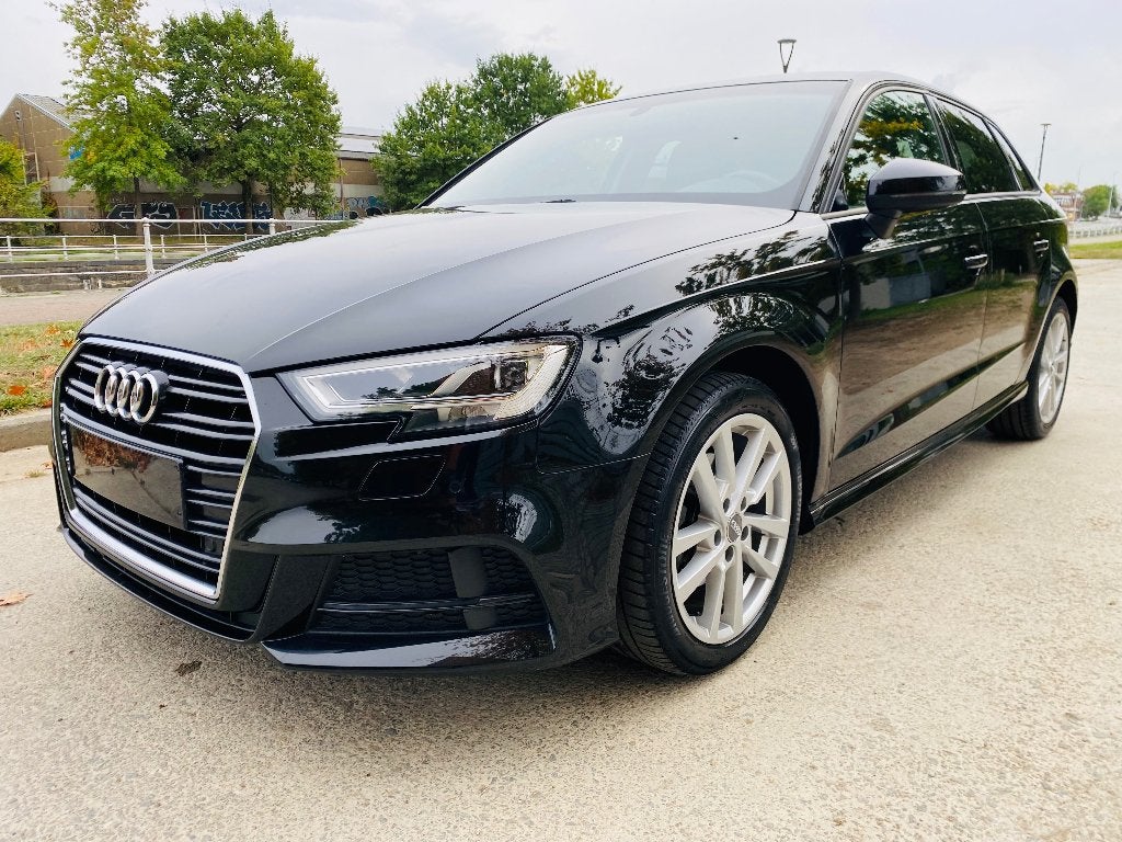 Audi A3 Sline CNG 2020 S tronic 85000km auto met 1e prop, Auto's, Dealer onderhouden, 4 cilinders, CNG (Aardgas), Zwart