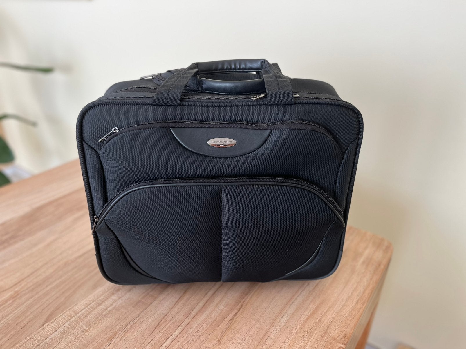 Samsonite trolley zwart, Ophalen, Zo goed als nieuw, Waterafstotend, Zwart