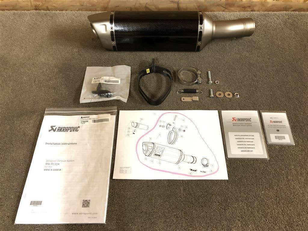 Akrapovic carbon uitlaat demper BMW S1000R S 1000 R 21-25, Motoren, Verzenden, Gebruikt