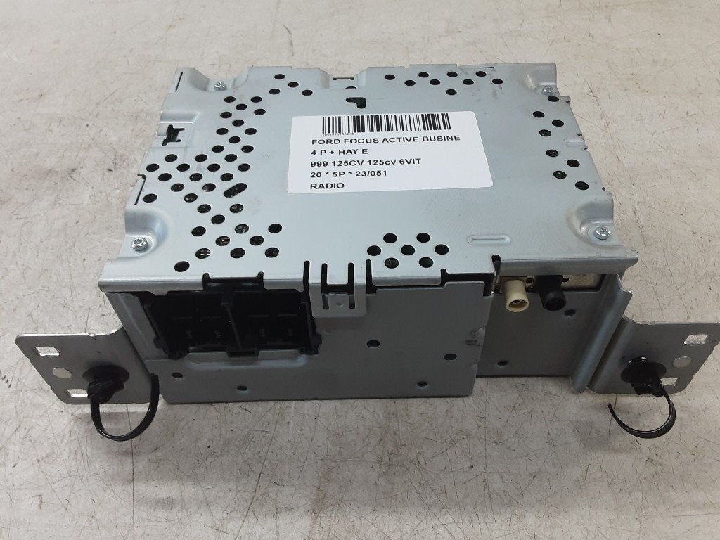 RADIO Ford Focus 4 (01-2018/12-2025) (JX7118K810VK), Gebruikt, Henry-Ford-Straße  1
50735  Köln, DE, Ford-Werke GmbH, Kunden@ford.com