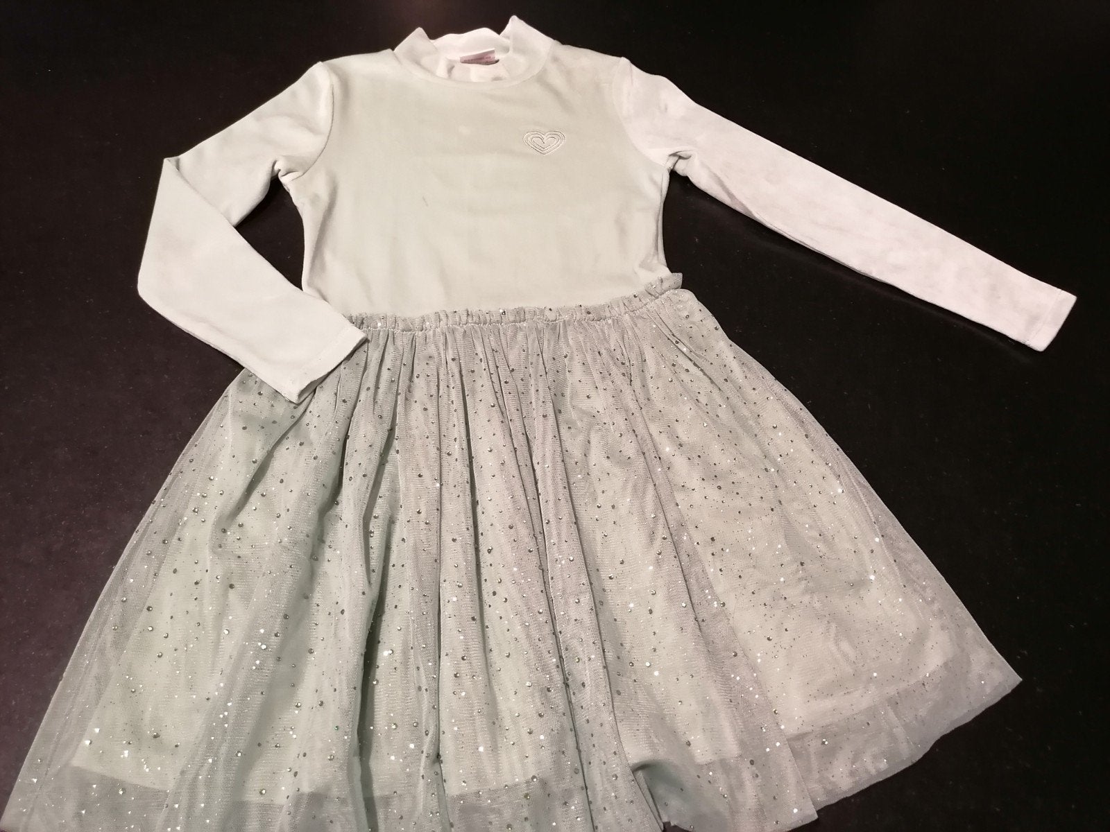 Robe, taille 134, Enlèvement