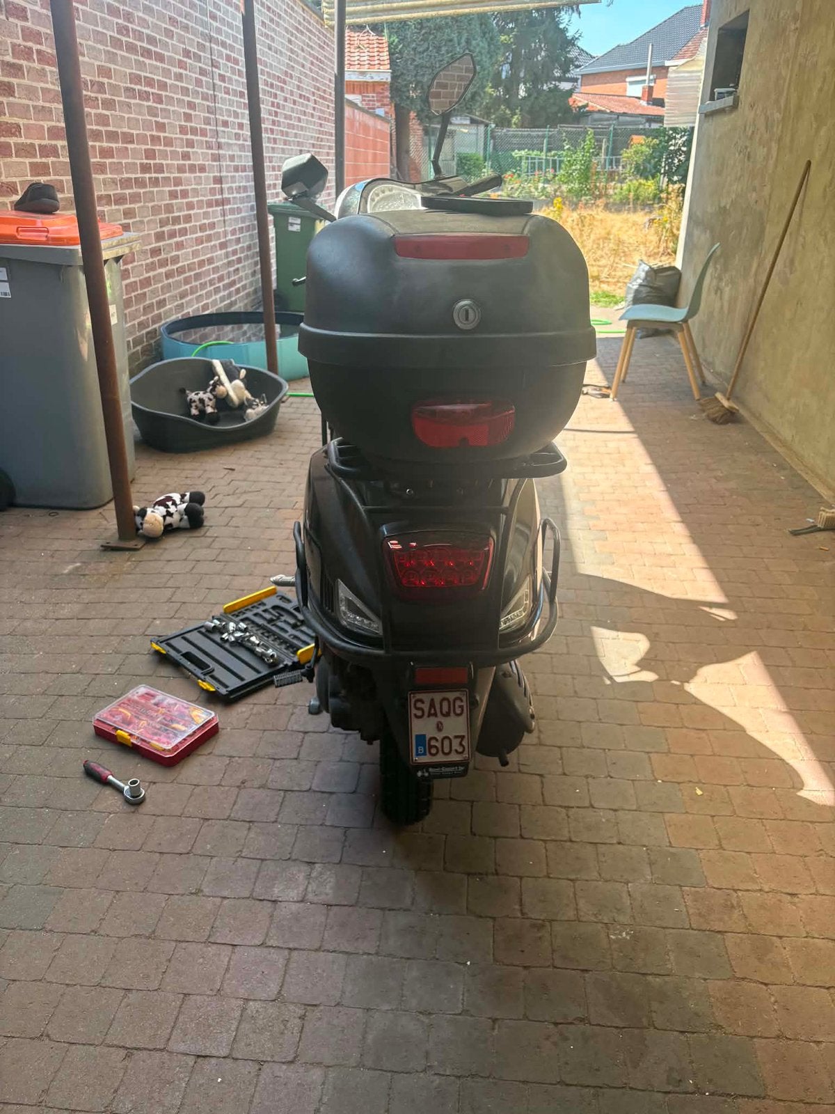 Momo morino 50 cc a klasse tekoop  Start en rijd goed gaat 4, Fietsen en Brommers, Ophalen, Klasse A (25 km/u), Zo goed als nieuw