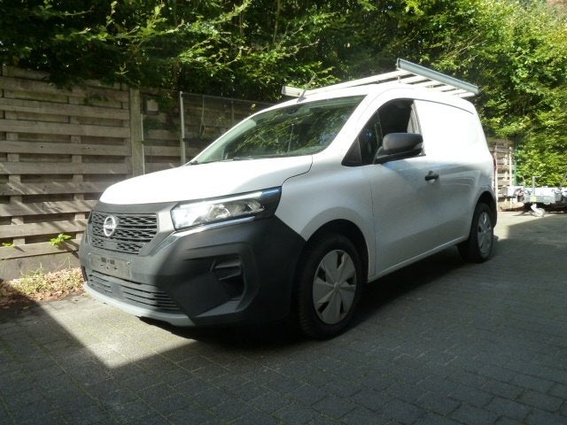 Nissan Townstar 12/22, 1.3 essence, 130ch, clima, 10300+TVA, 1332 cm³, 2 places, Boîte manuelle, Noir