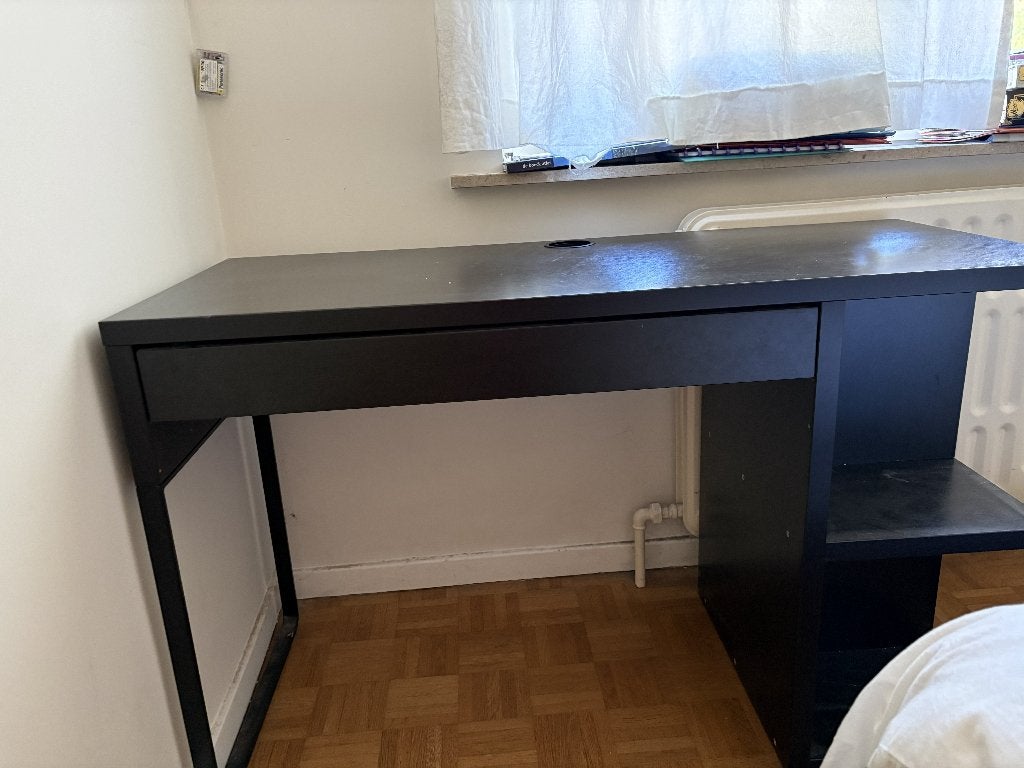 IKEA bureau zwart/zwart, Huis en Inrichting, Ophalen, Gebruikt, 120 cm, Spaanplaat of MDF