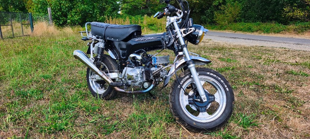 Honda Dax Skyteam 50 Injection 12" Full options ! Classe B, 4 vitesses, Comme neuf, Classe B (45 km/h), Enlèvement
