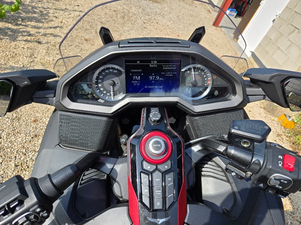 GL 1800 DCT, Motoren, Ophalen, Gebruikt