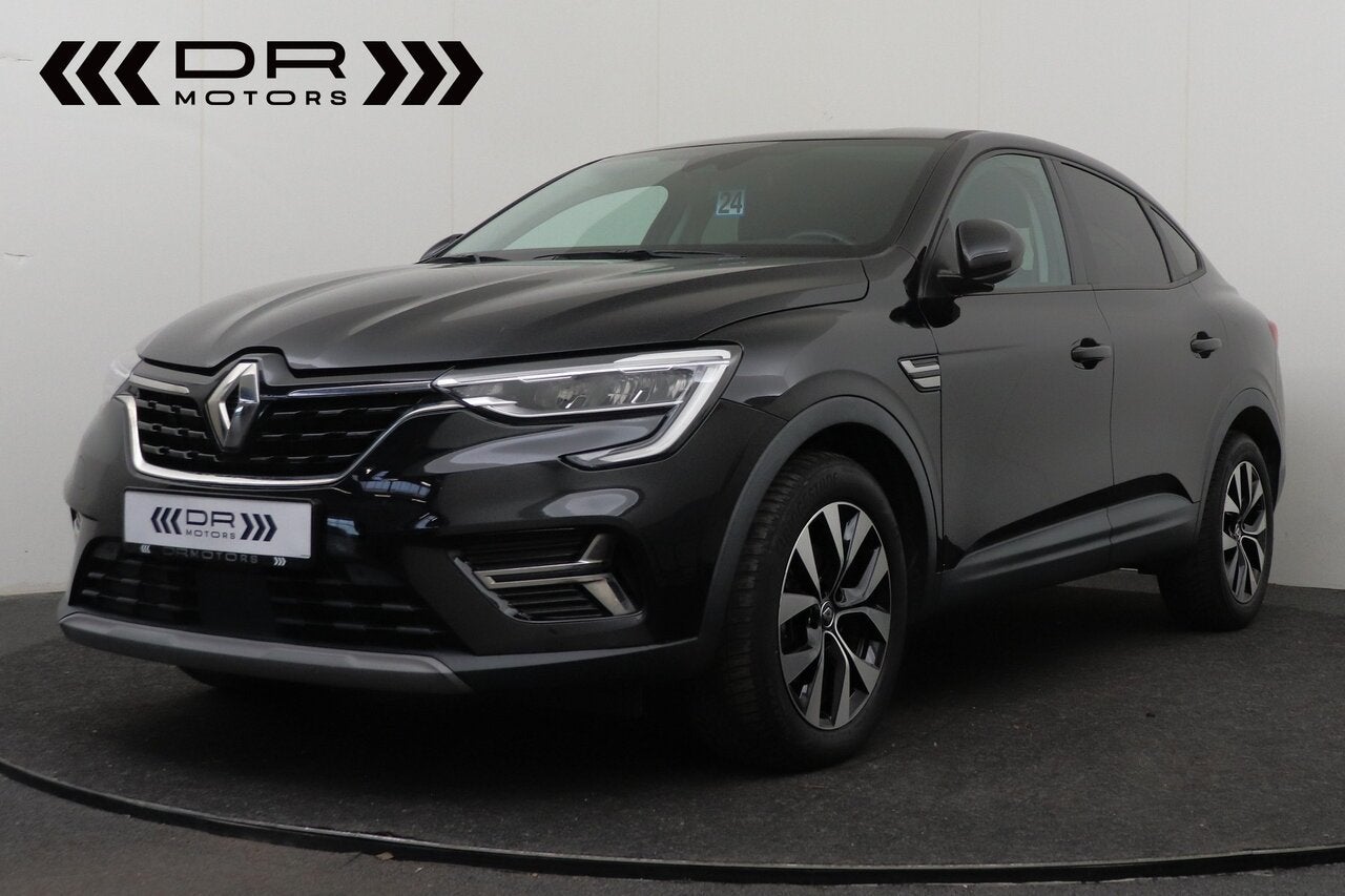Renault Arkana 1.6 E TECH - NAVI - CAMERA - TOPSTAAT, Auto's, Renault, 0 kg, Zwart, Bedrijf, 5 zetels