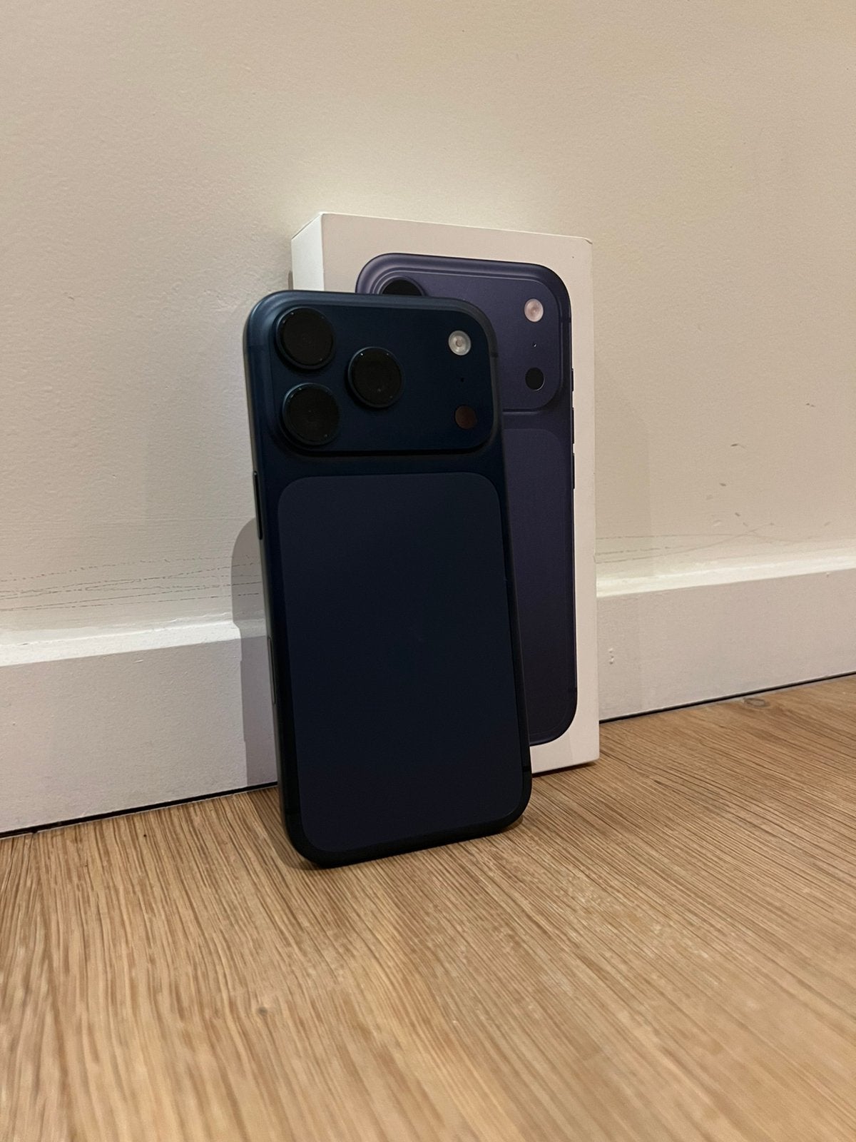 iPhone 17 Pro - 256 Go bleu, 256 GB, Autres modèles, Comme neuf, Enlèvement