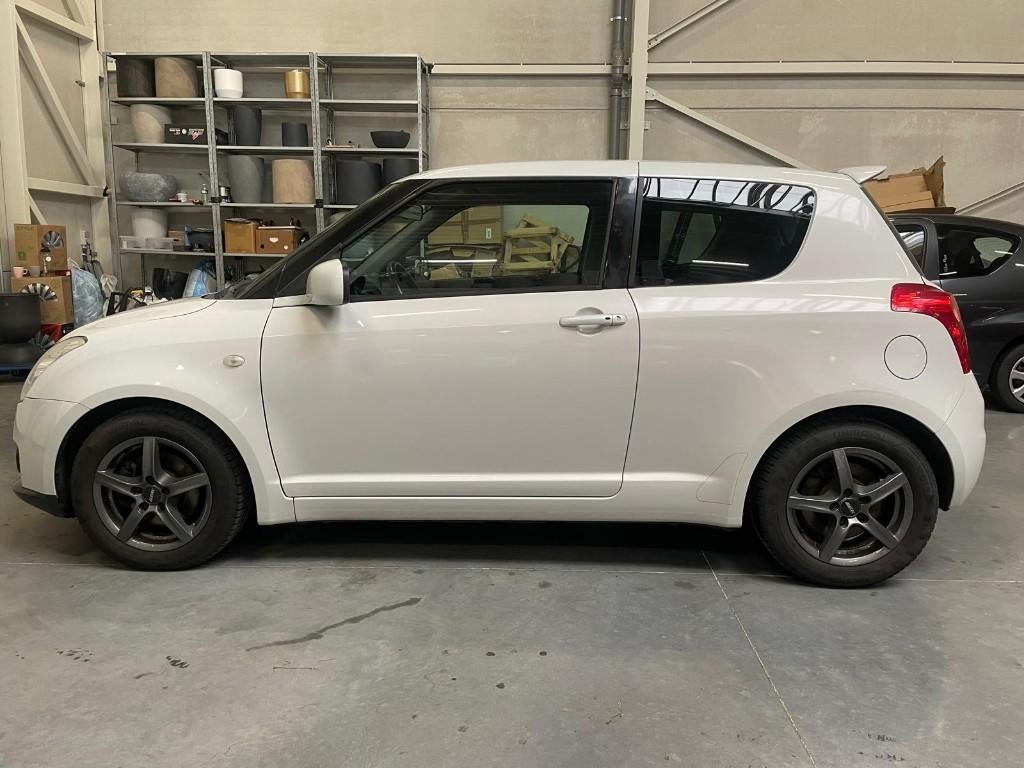 Suzuki Swift 1.6I Sport, 125 PK, Airco, Keuring + Garantie, Auto's, 4 zetels, Stof, 4 cilinders, Bedrijf