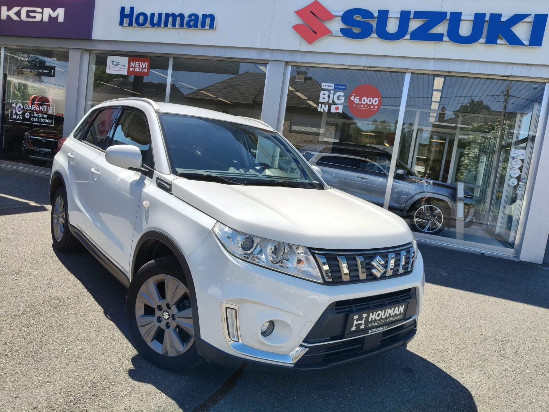 Suzuki Vitara (bj 2019), Auto's, Gebruikt, Parkeersensor, Wit, Handgeschakeld
