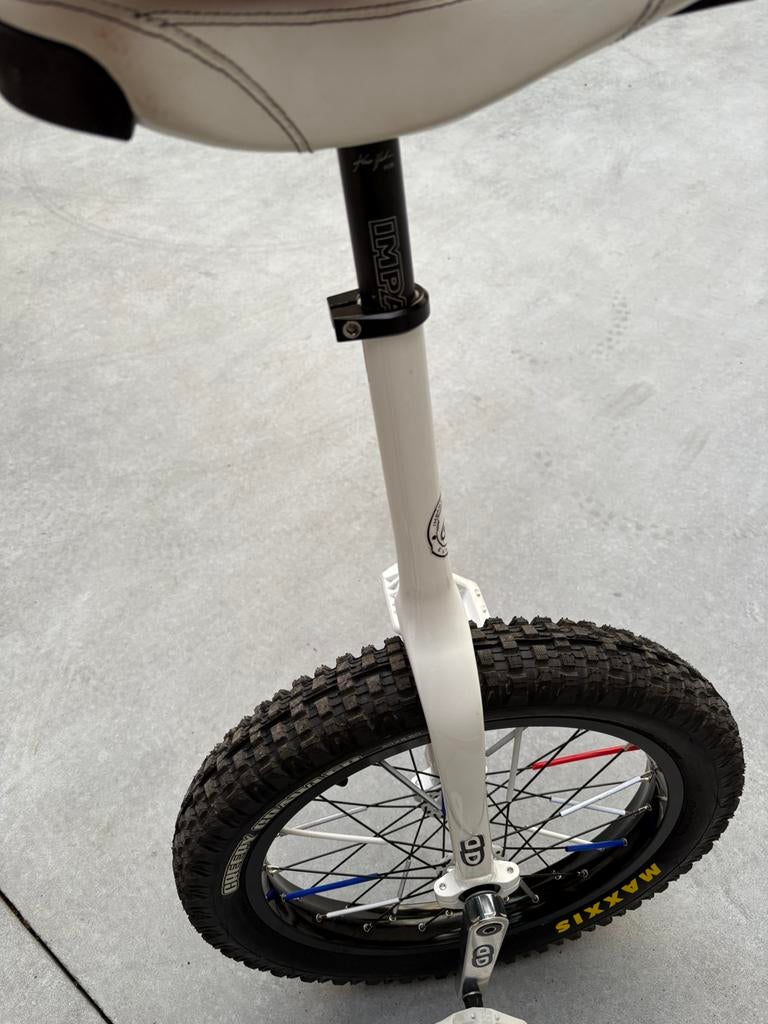 Monocycle impact, Ophalen, Zo goed als nieuw