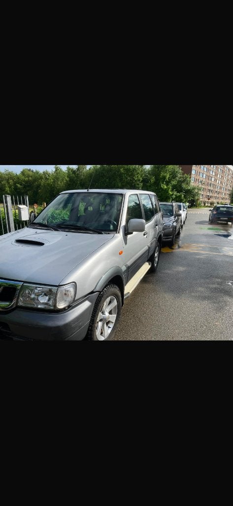 Nissan terrano, lichte vracht, 4x4, Auto's, Stof, Zwart, 4 cilinders, 2800 kg