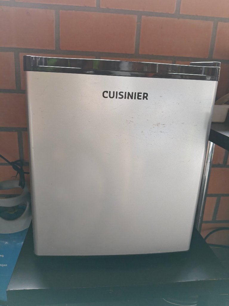 Koelkast minibar cuisinier, Sans bac à congélation, Moins de 45 cm, Enlèvement, Utilisé