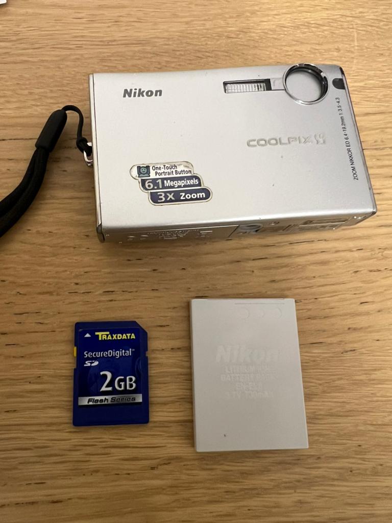 Appareil nikon S9, Enlèvement, Utilisé